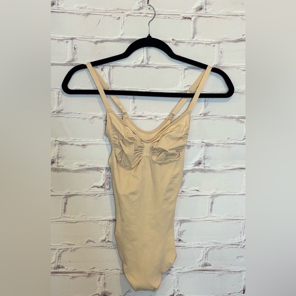 SKIMS Seamless Sculpt Thong Bodysuit Size Large - Picture 3 of 7